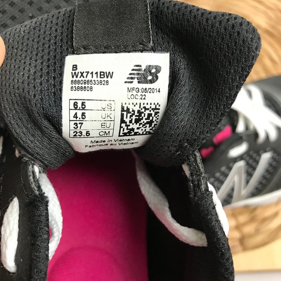 New Balance 711 Mesh Cross Training Shoe Black - Picture 9 of 9